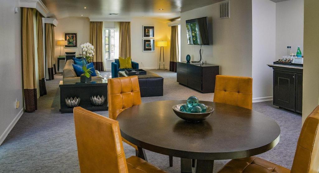 Sunset Marquis Hotel & Villas Лос-Анджелес Экстерьер фото